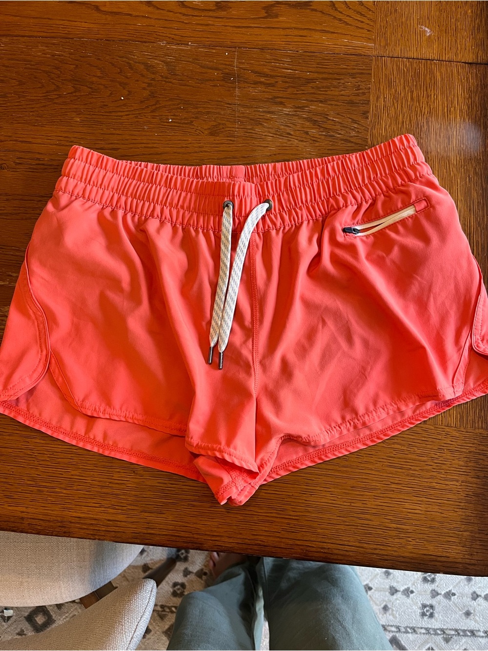 Vuori Clementine Active Shorts - Picture 2 of 5